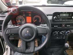 ميتسوبيشي L200